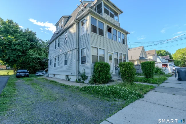 82 Greenwood Street