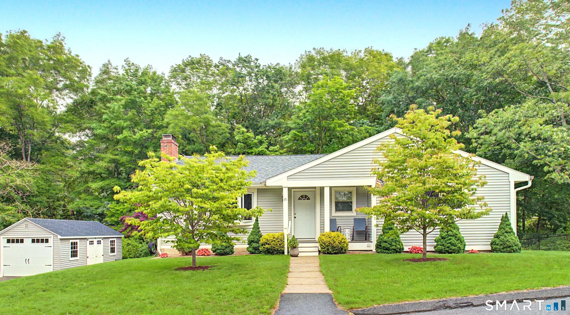 15 Cloverdale Circle, Deep River, CT