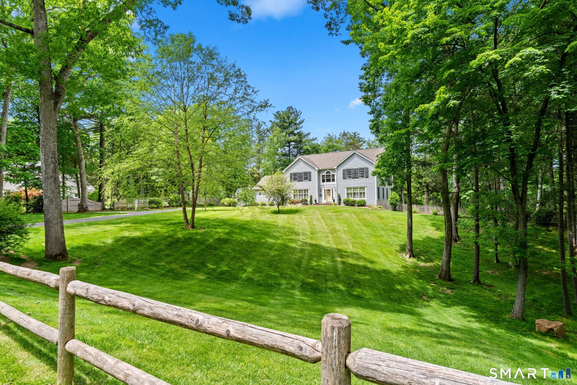 7 Tallwood Lane, Simsbury, CT