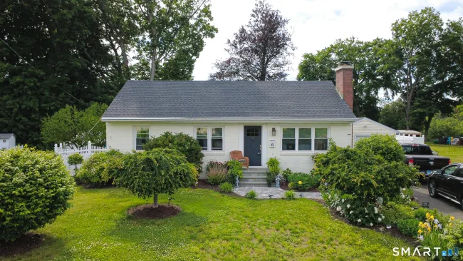 15 Sherwood Circle