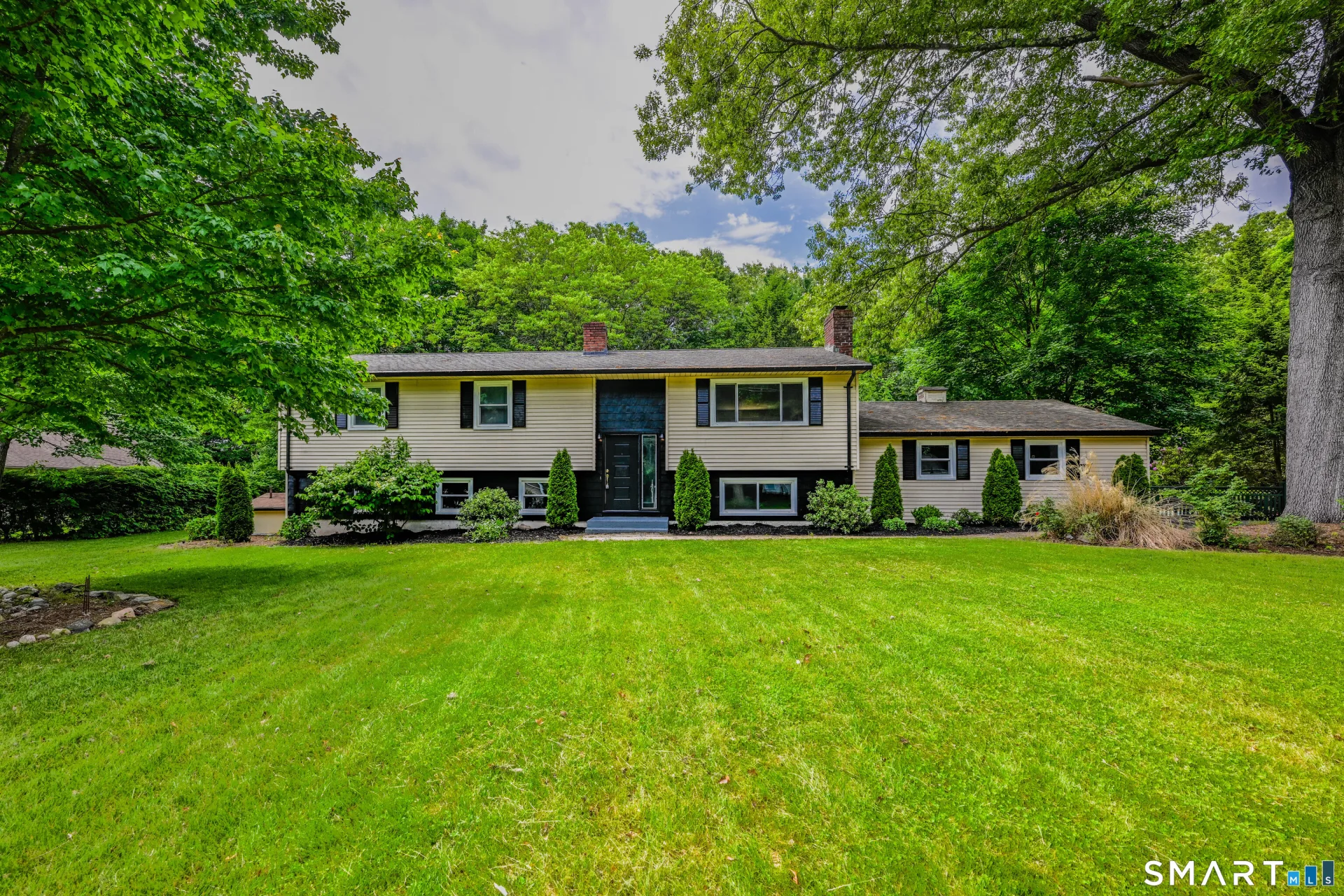 31 Hollow Brook Road, Windsor, CT