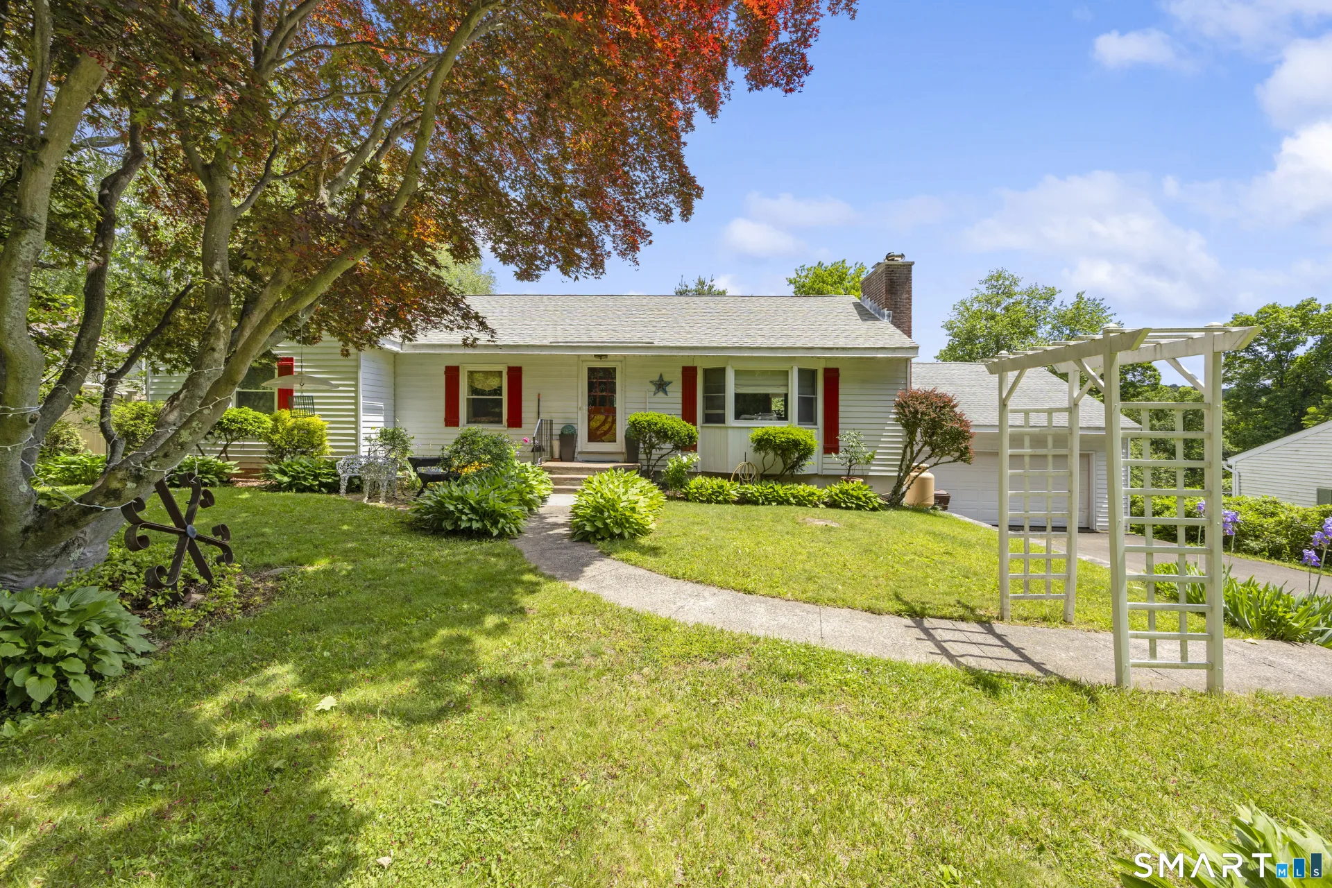 37 Woodland Drive, North Branford, CT