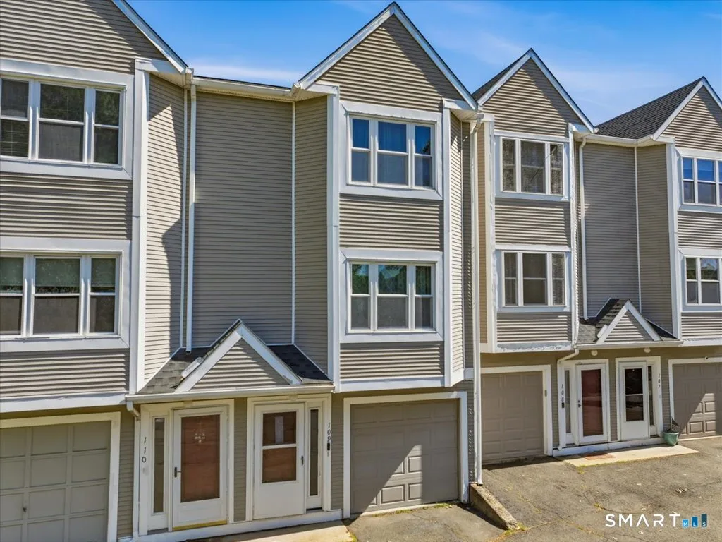 173 Russo Avenue #109, East Haven, CT