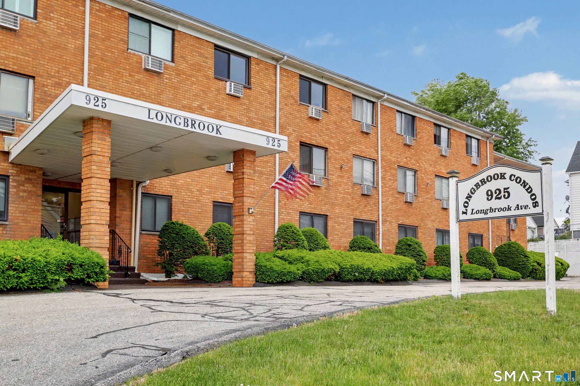 925 Longbrook Avenue #109, Stratford, CT