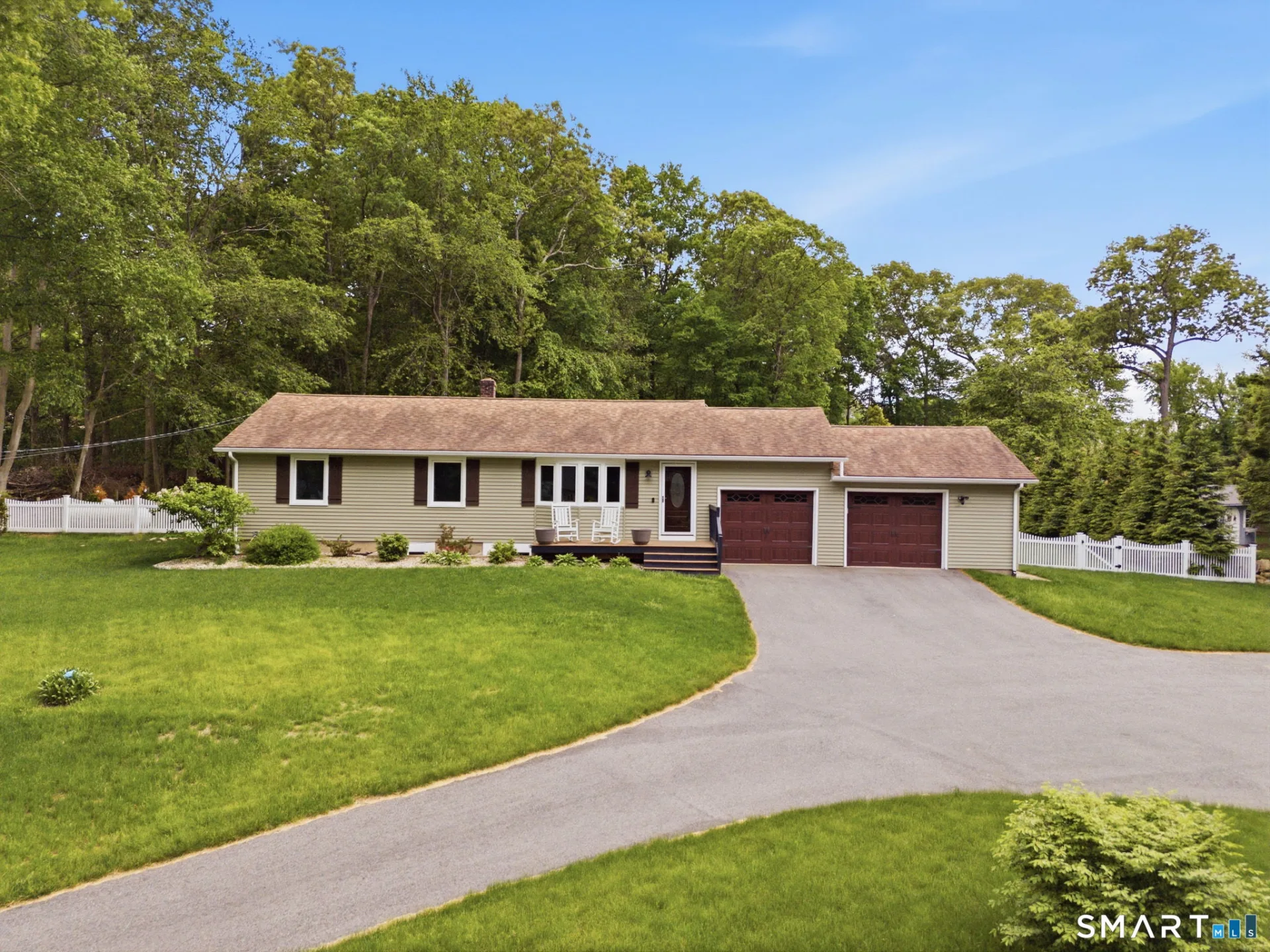 5 Beechcrest Drive, East Hampton, CT