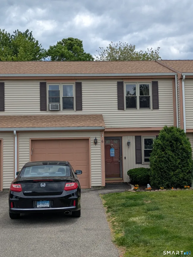 6 Hickory Lane #6
