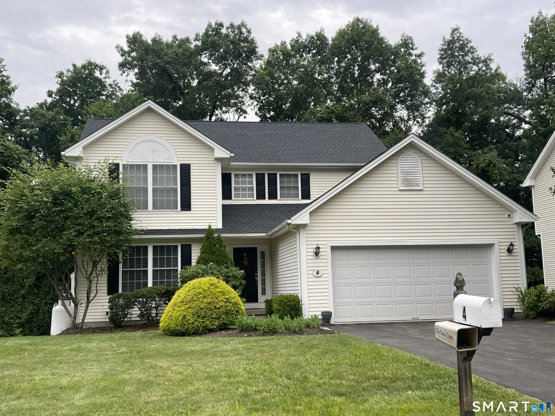 45 Pocono Lane #4, Danbury, CT