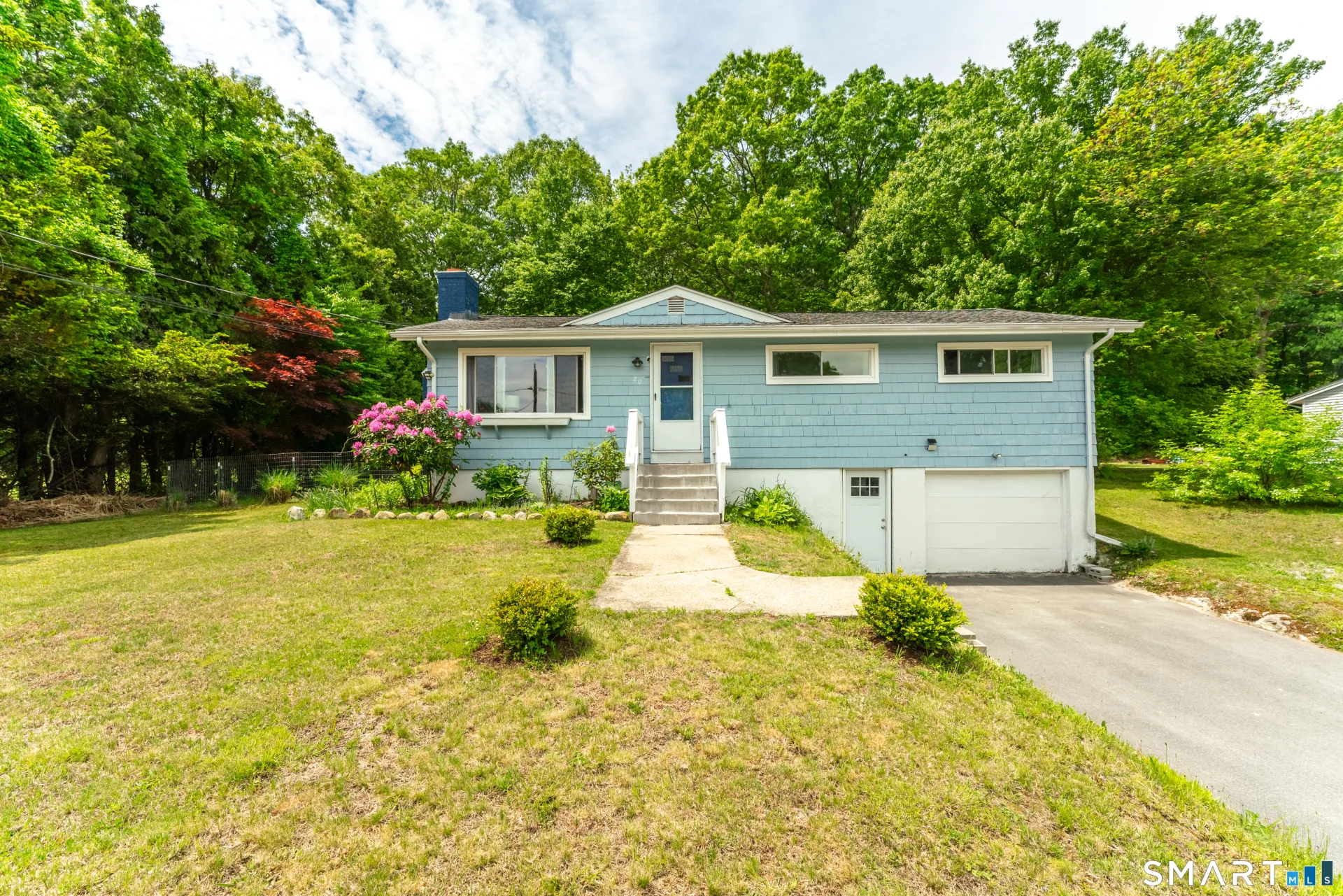 20 Carol Drive, Montville, CT