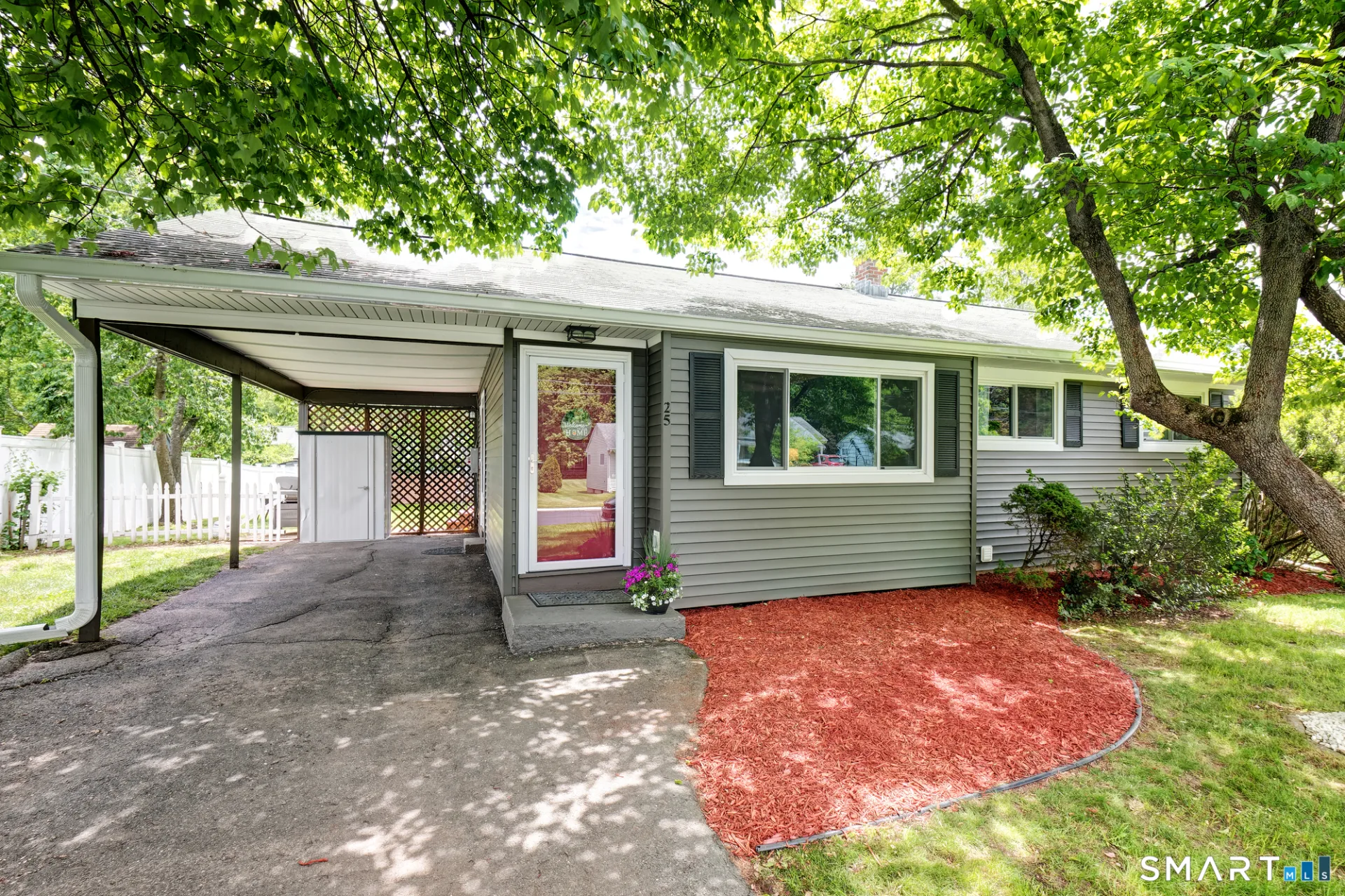 25 Yale Drive, Enfield, CT
