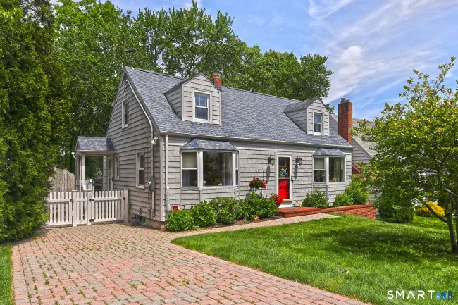 137 Lake Street