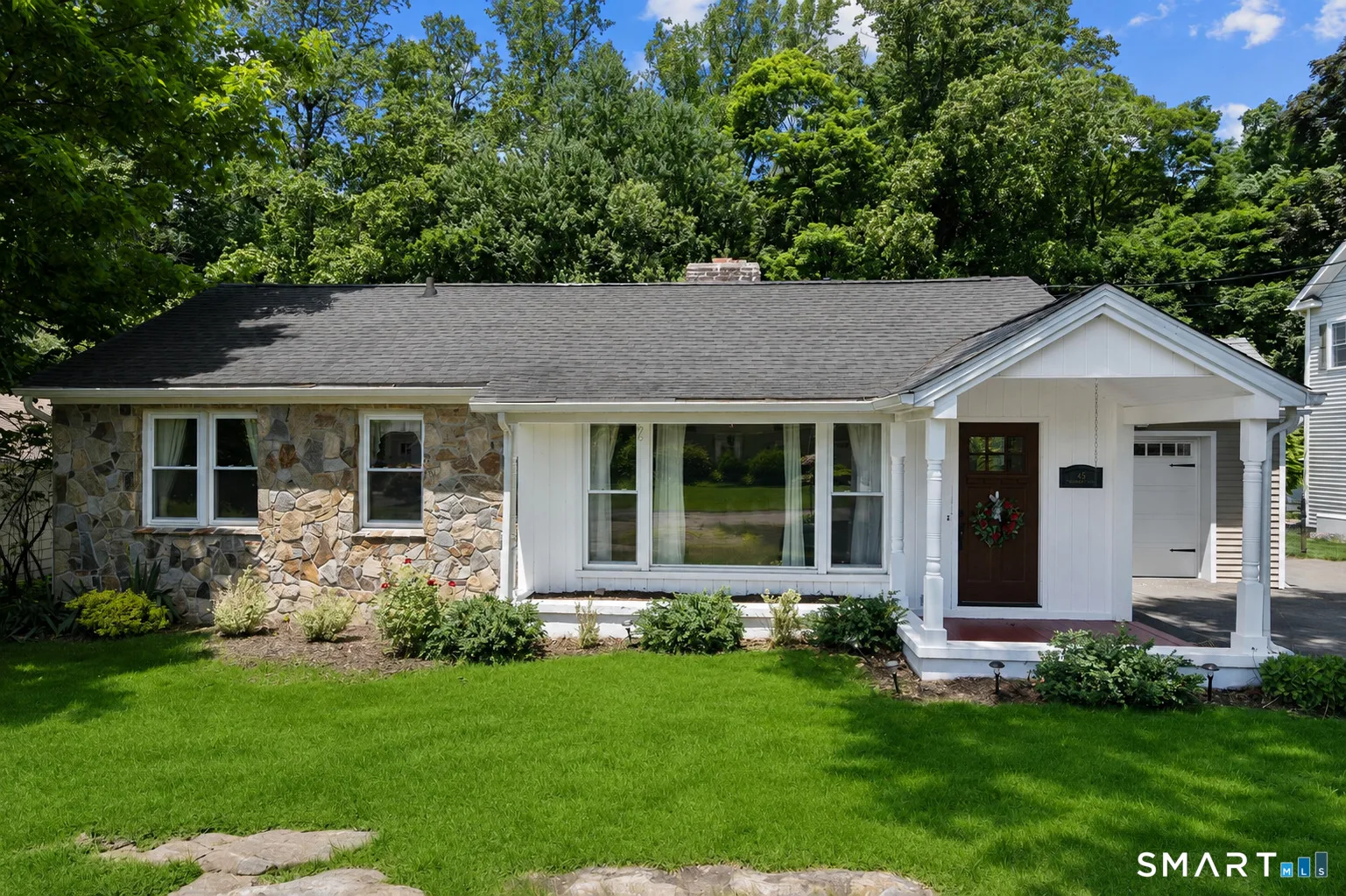 45 Woodridge Circle, Trumbull, CT