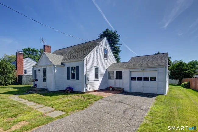 40 Oak Street
