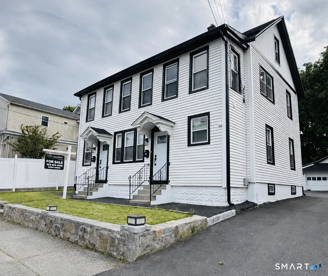 86 Washington Avenue, Torrington, CT