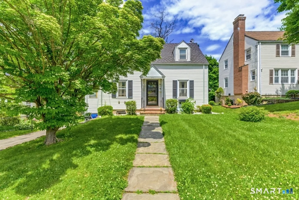 98 Woodmere Road, West Hartford, CT