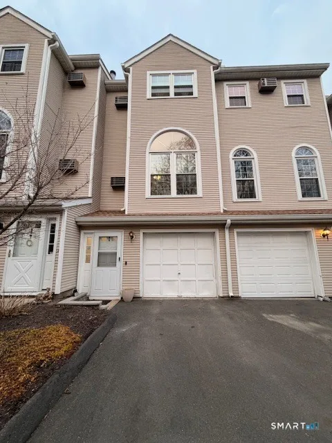 350 Bristol Street #A6, Waterbury, CT