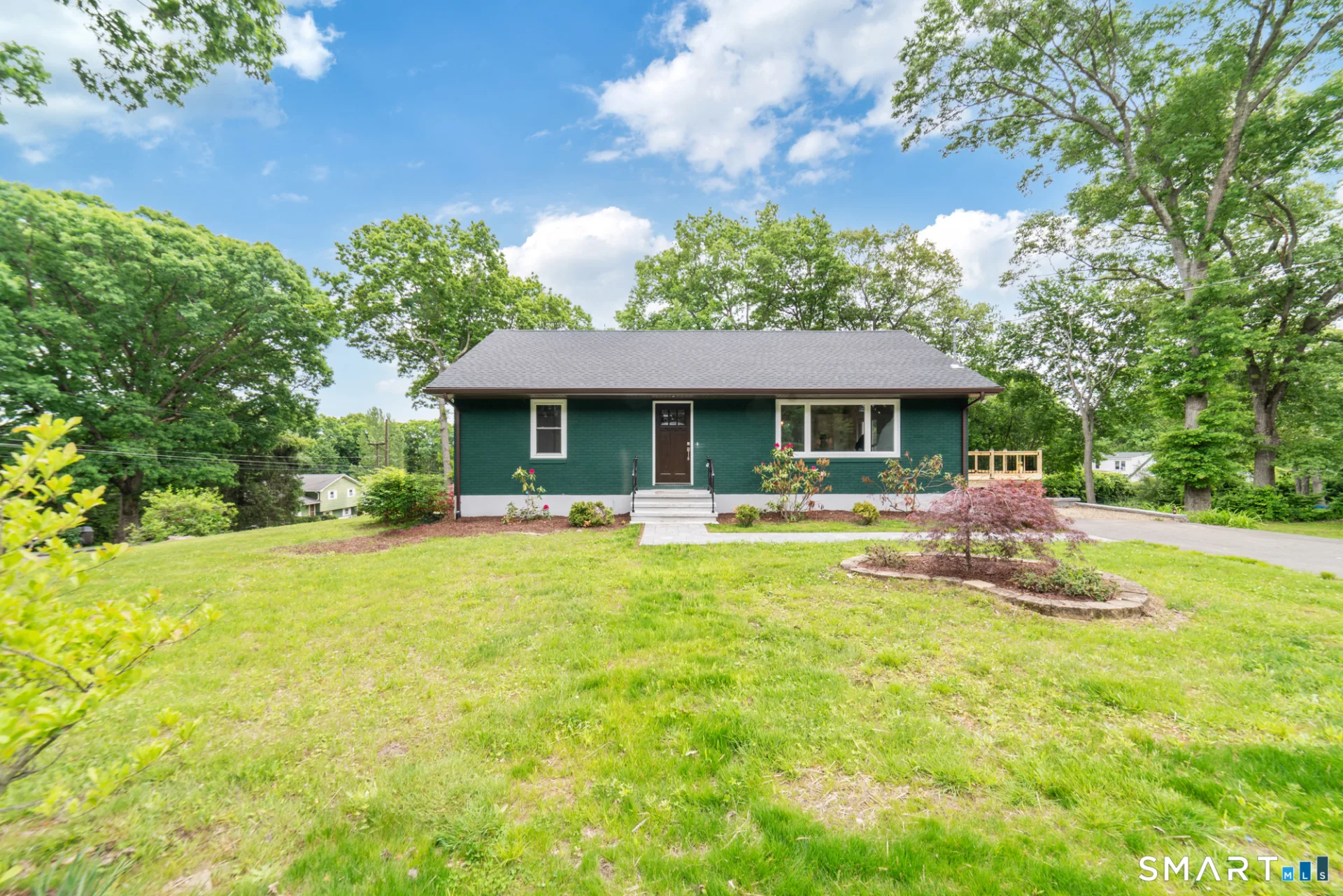 53 Longmeadow Drive, Wolcott, CT