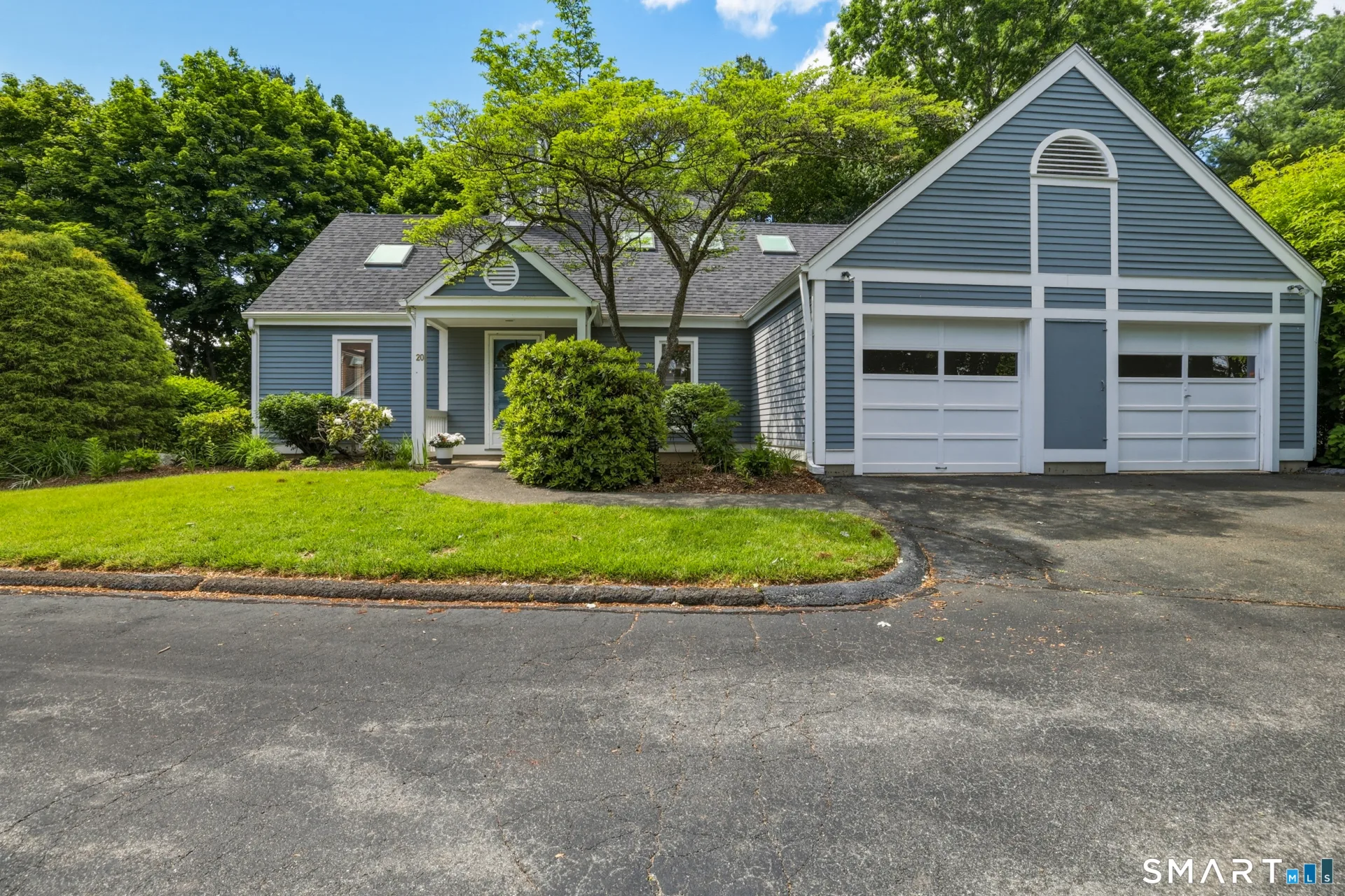20 Centre Village Drive #20, Madison, CT