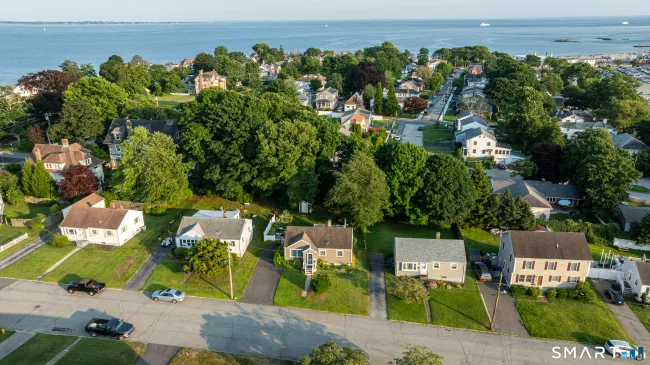 77 Bayshore Drive