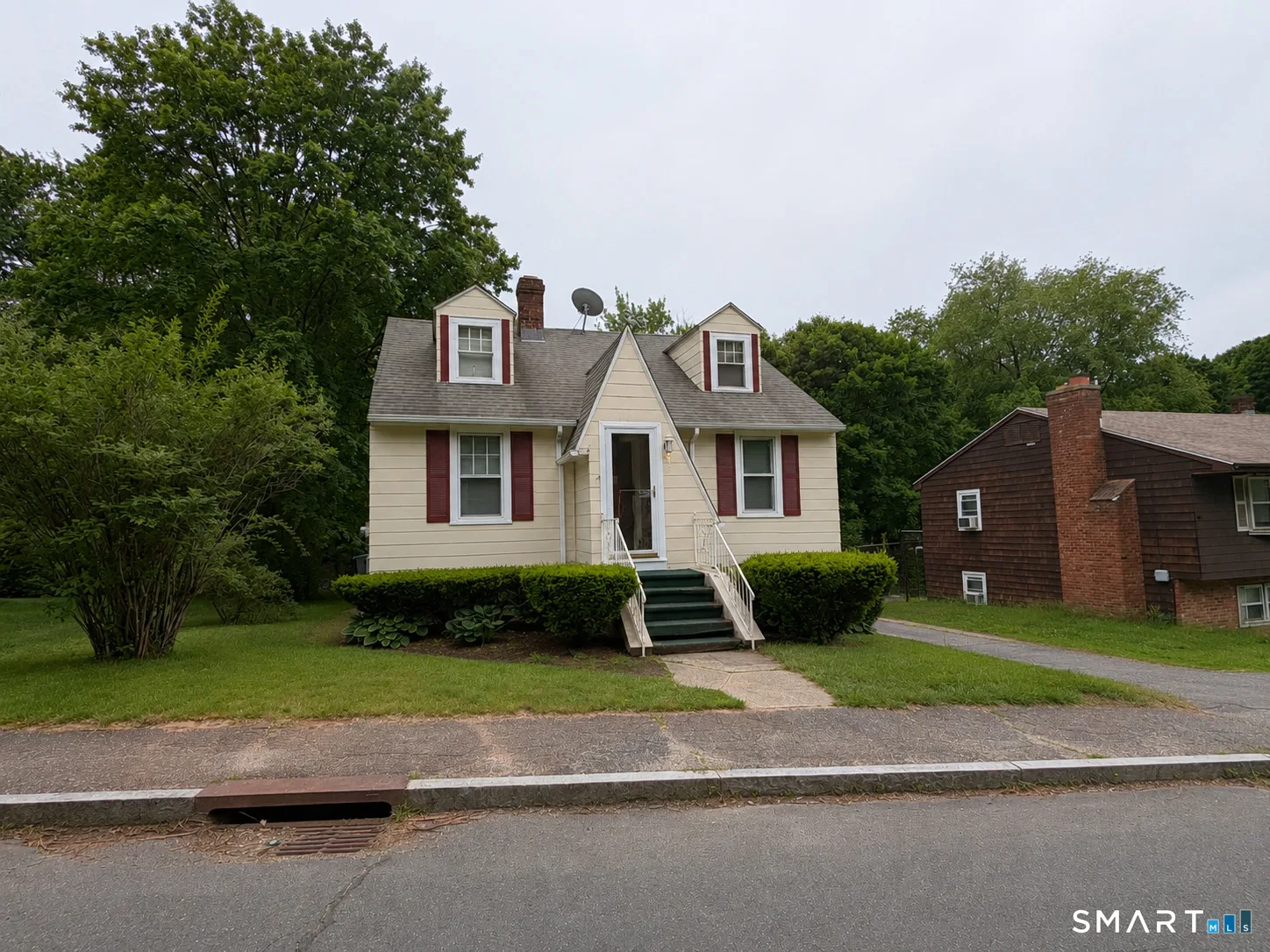 449 Oakville Avenue, Waterbury, CT