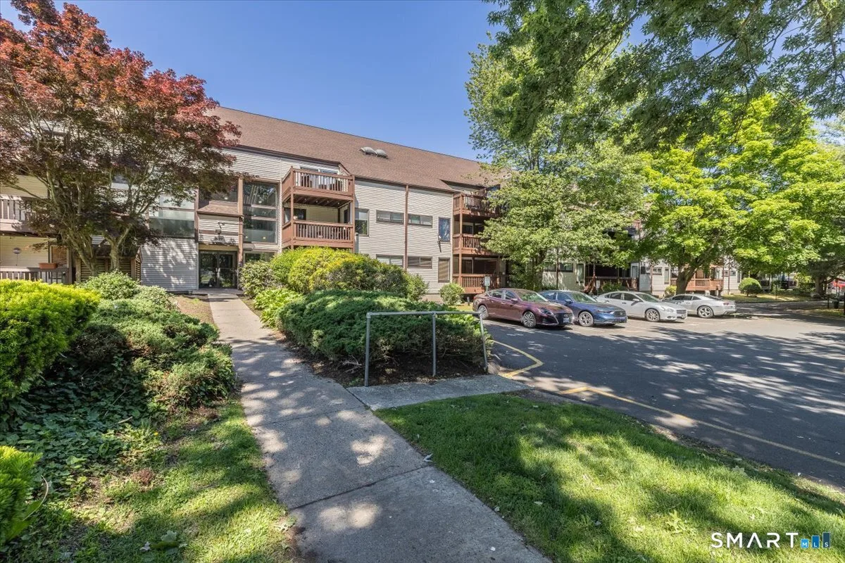 3699 Broadbridge Avenue #317, Stratford, CT
