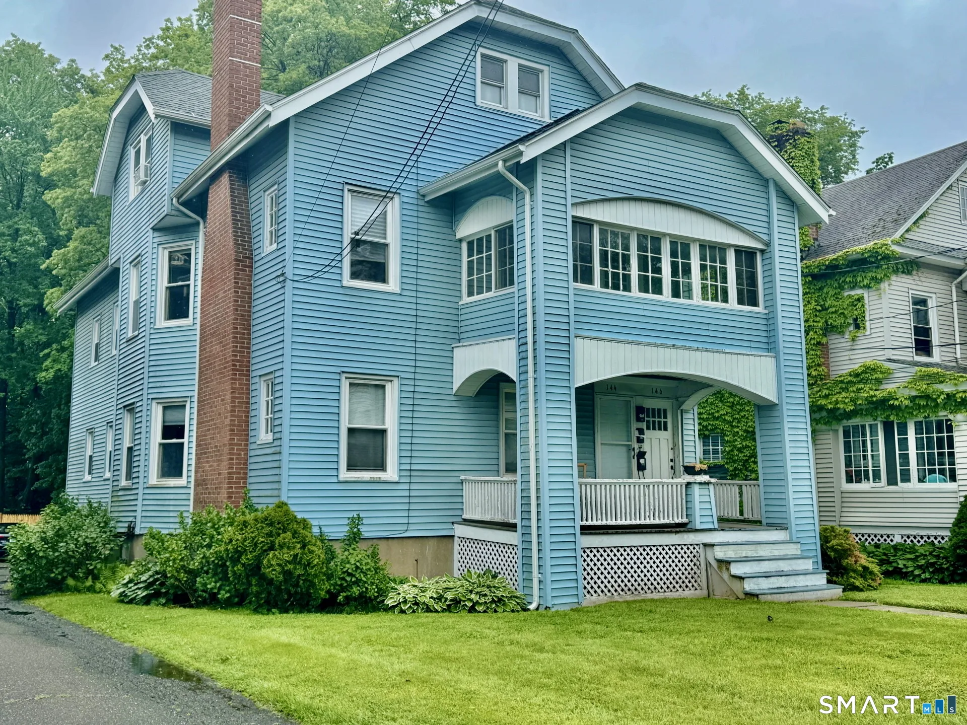 144 Maplewood Avenue, West Hartford, CT