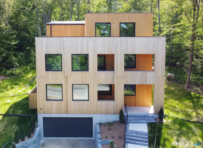 205 East Hyerdale Drive, Goshen, CT
