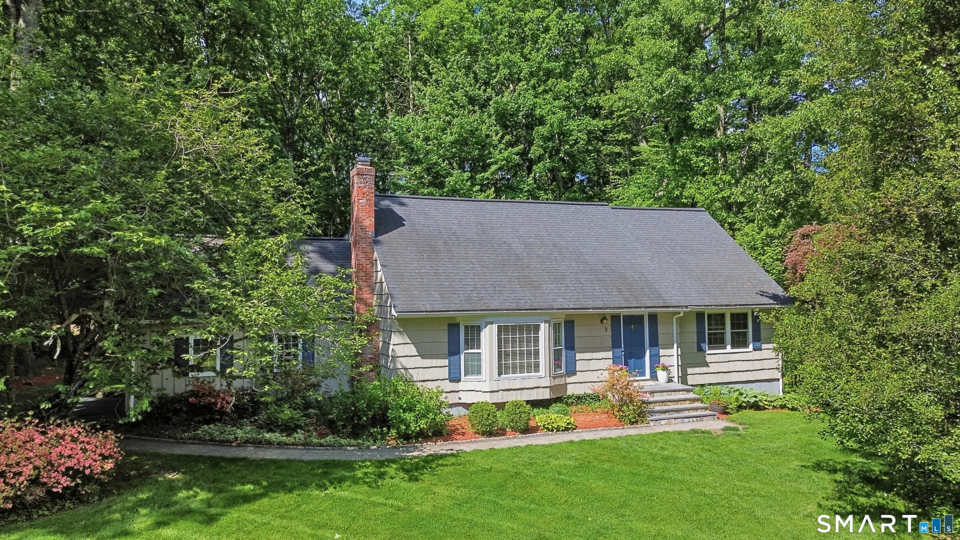 5 Lawton Drive, Simsbury, CT