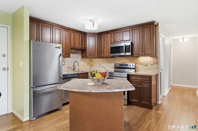 2218 Harbor View Drive #2218