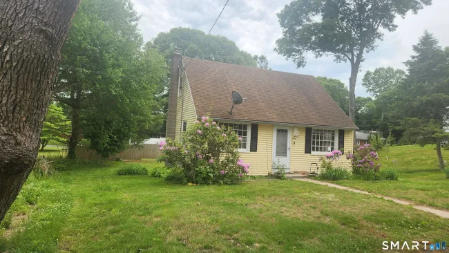 30 Sunset Avenue