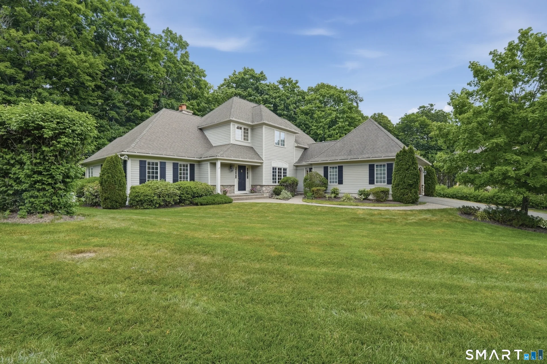 38 Avalon Drive, Middlebury, CT