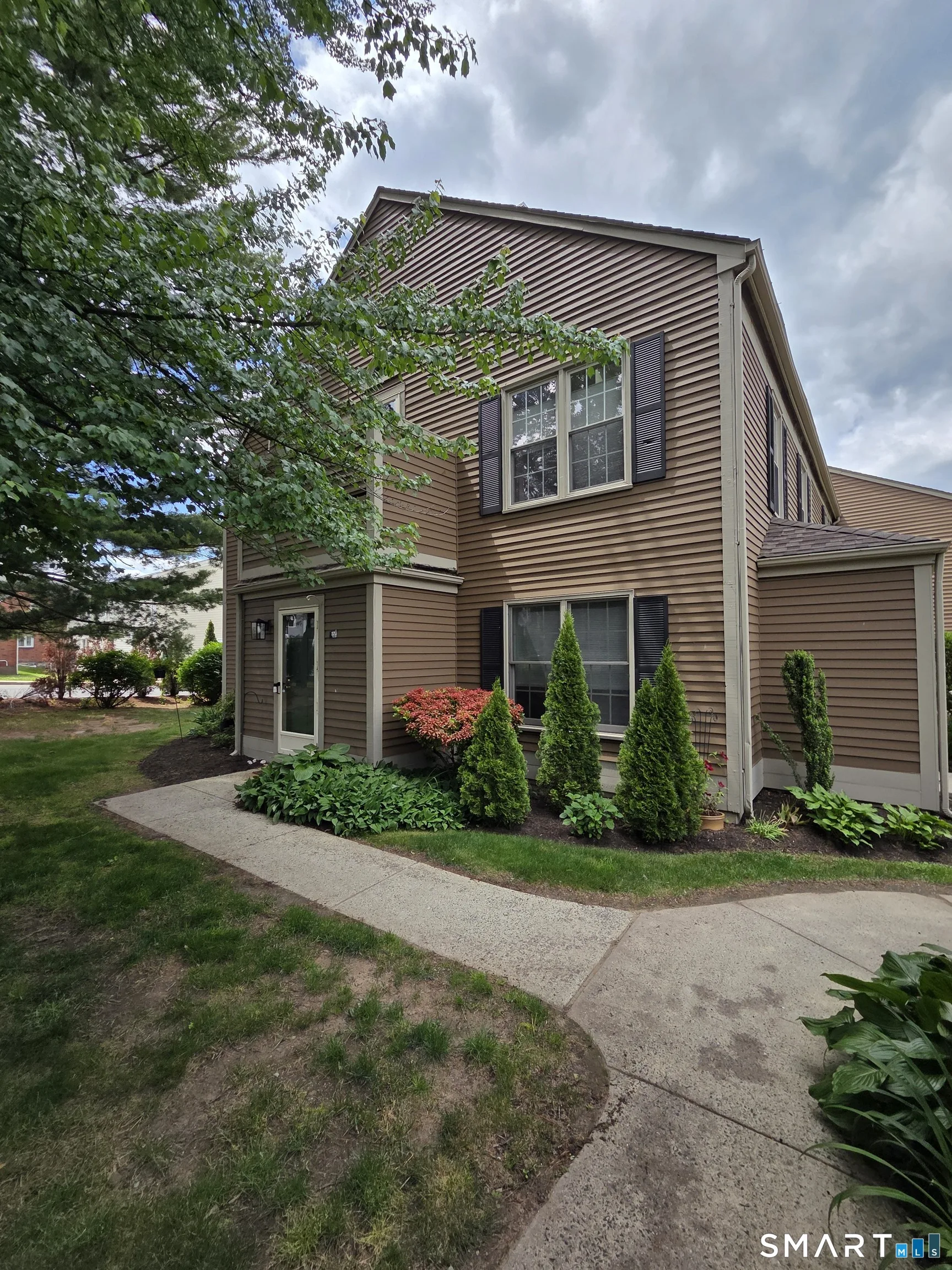 17 Newberry Lane #17, Glastonbury, CT