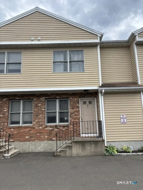 39 Stuart Avenue #5, Norwalk, CT