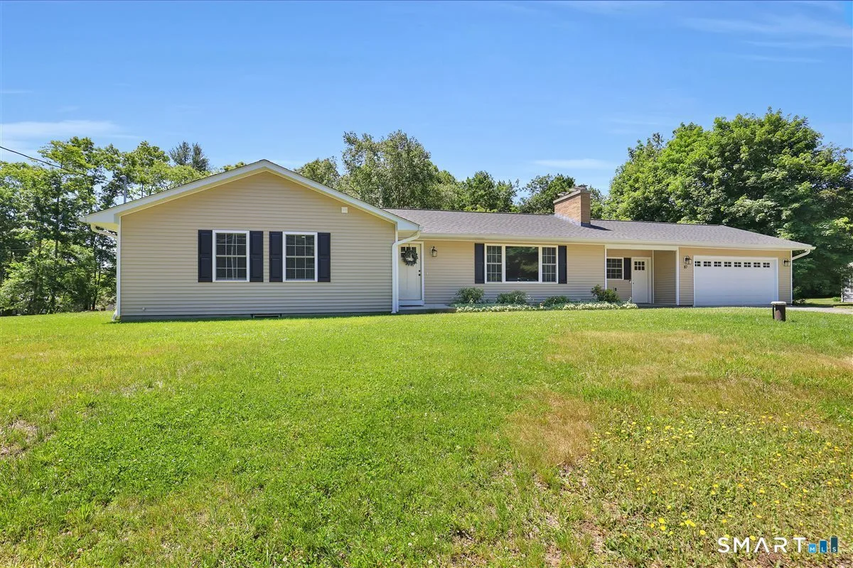 87 Grand View Terrace, Brooklyn, CT