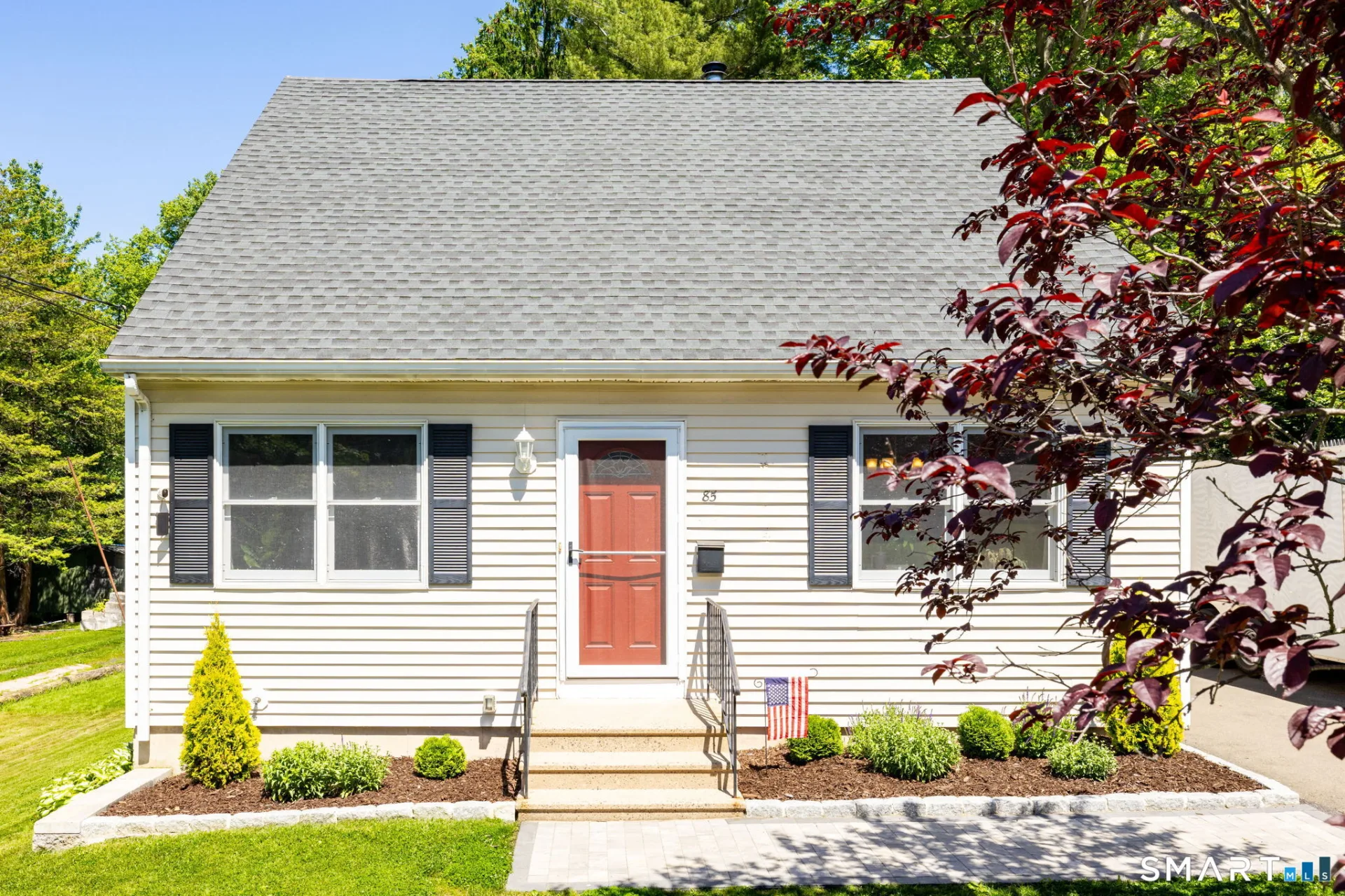 85 Pleasant View Avenue, Bristol, CT