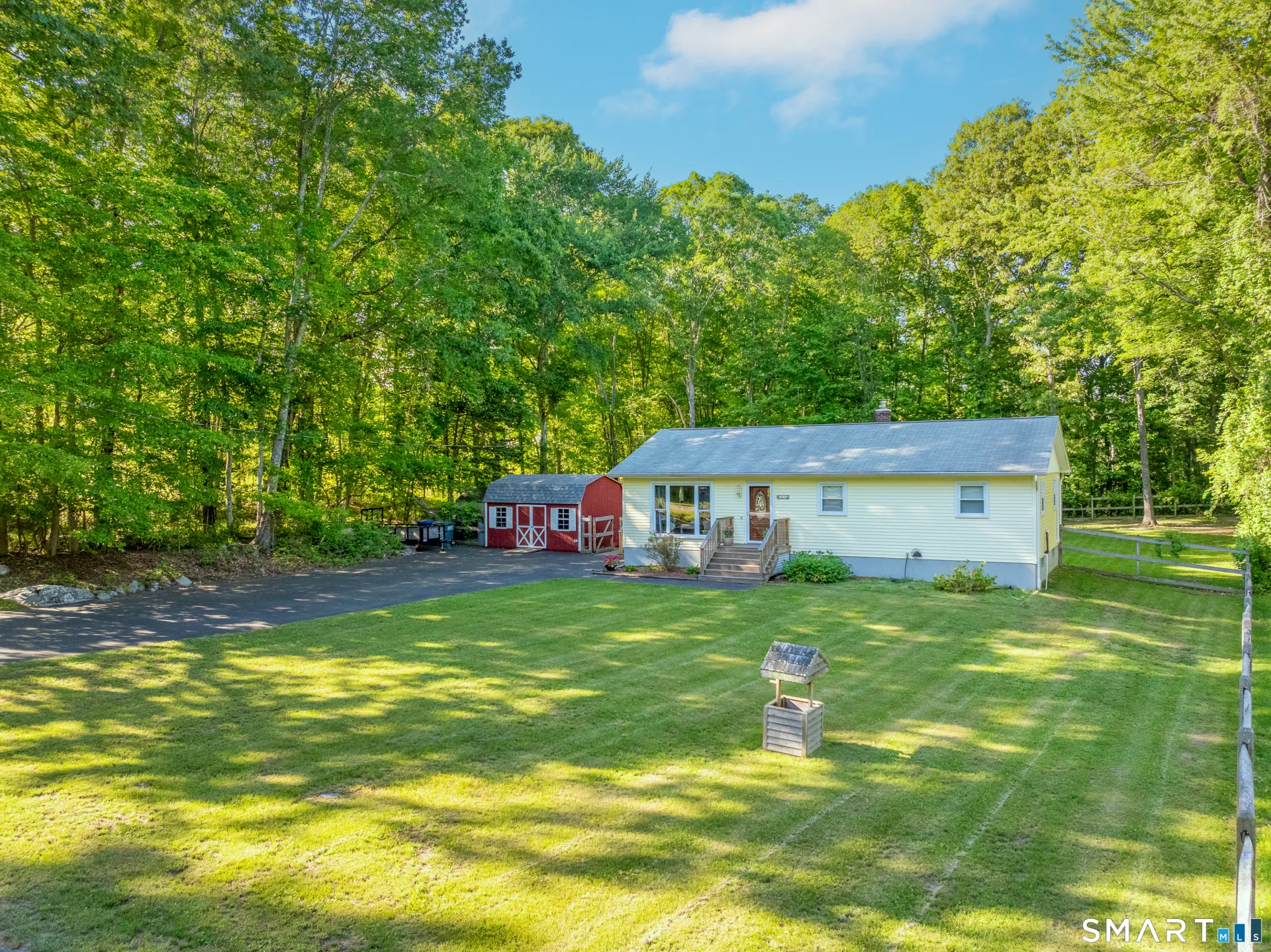 23 Ash Drive, Ledyard, CT