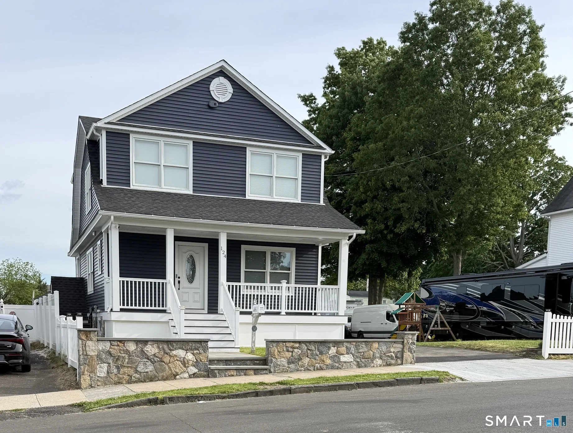 124 Harmony Street, Bridgeport, CT