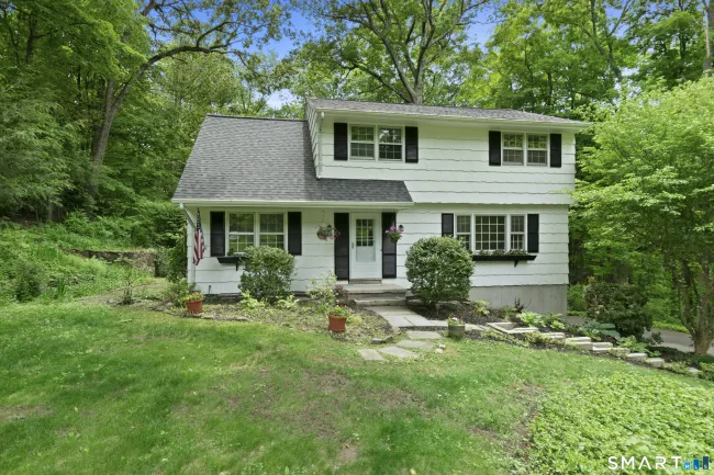 38 Longview Drive