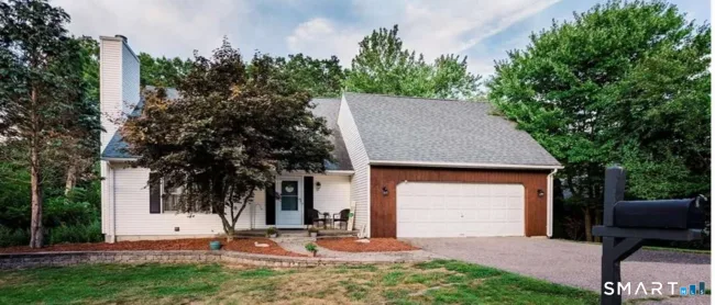 17 Horizon Avenue