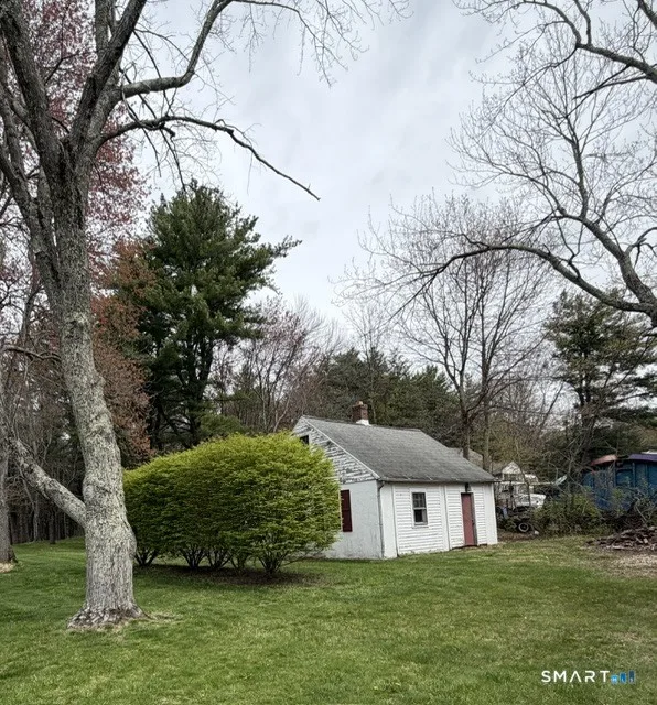 28 Main Street, Plymouth, CT