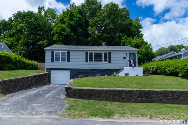 69 Spring Garden Avenue