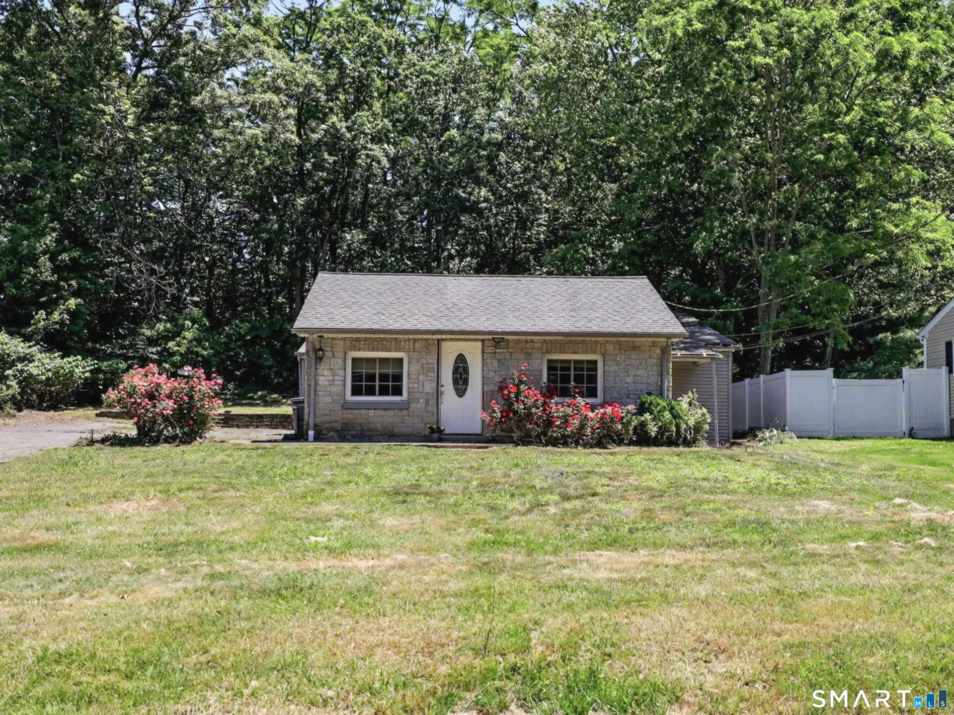 36 Donovan Road, Naugatuck, CT
