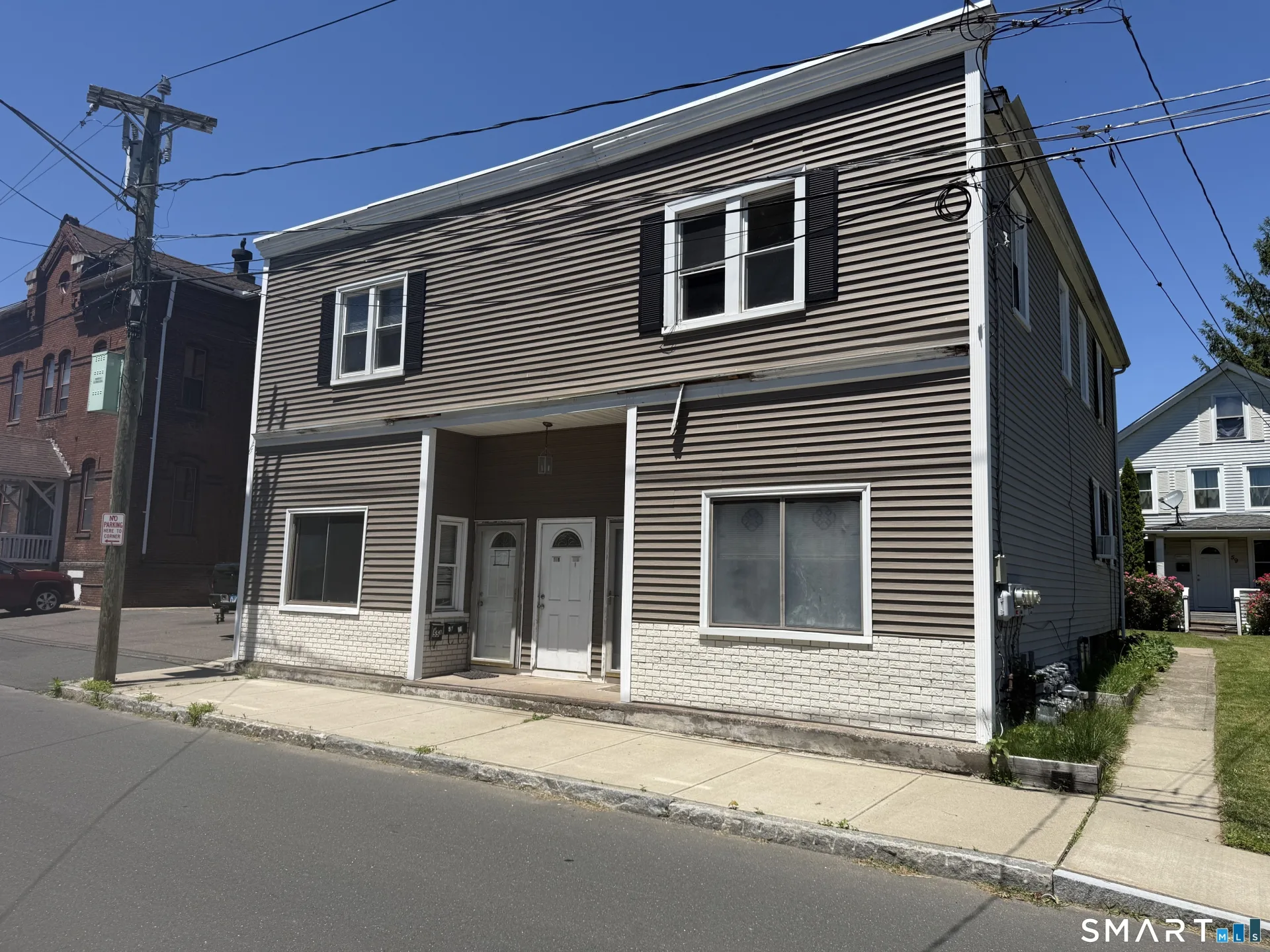 53 College Street, Enfield, CT
