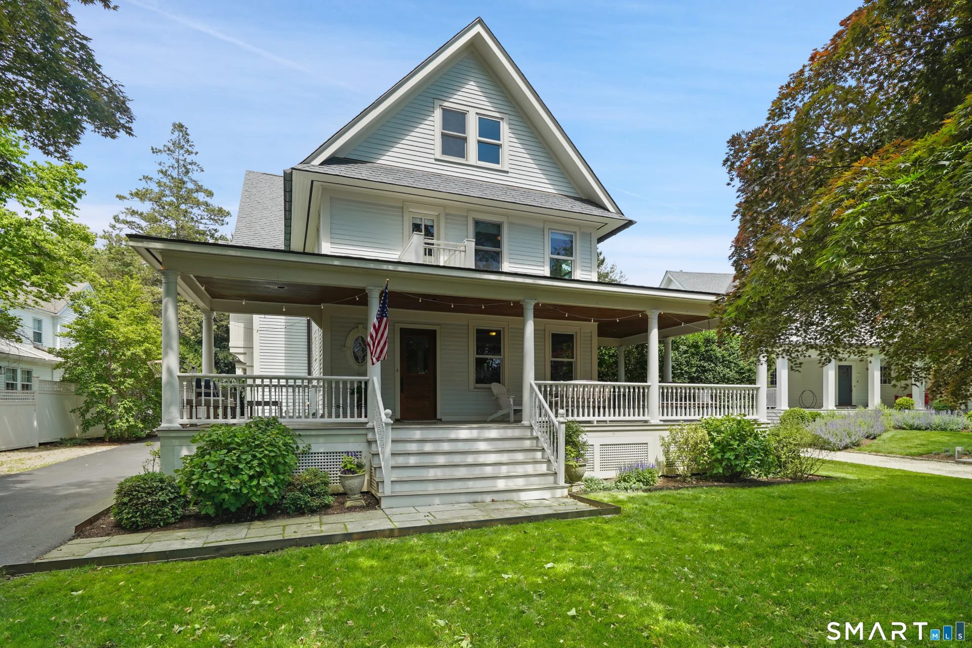 2 Wahneta Road, Greenwich, CT