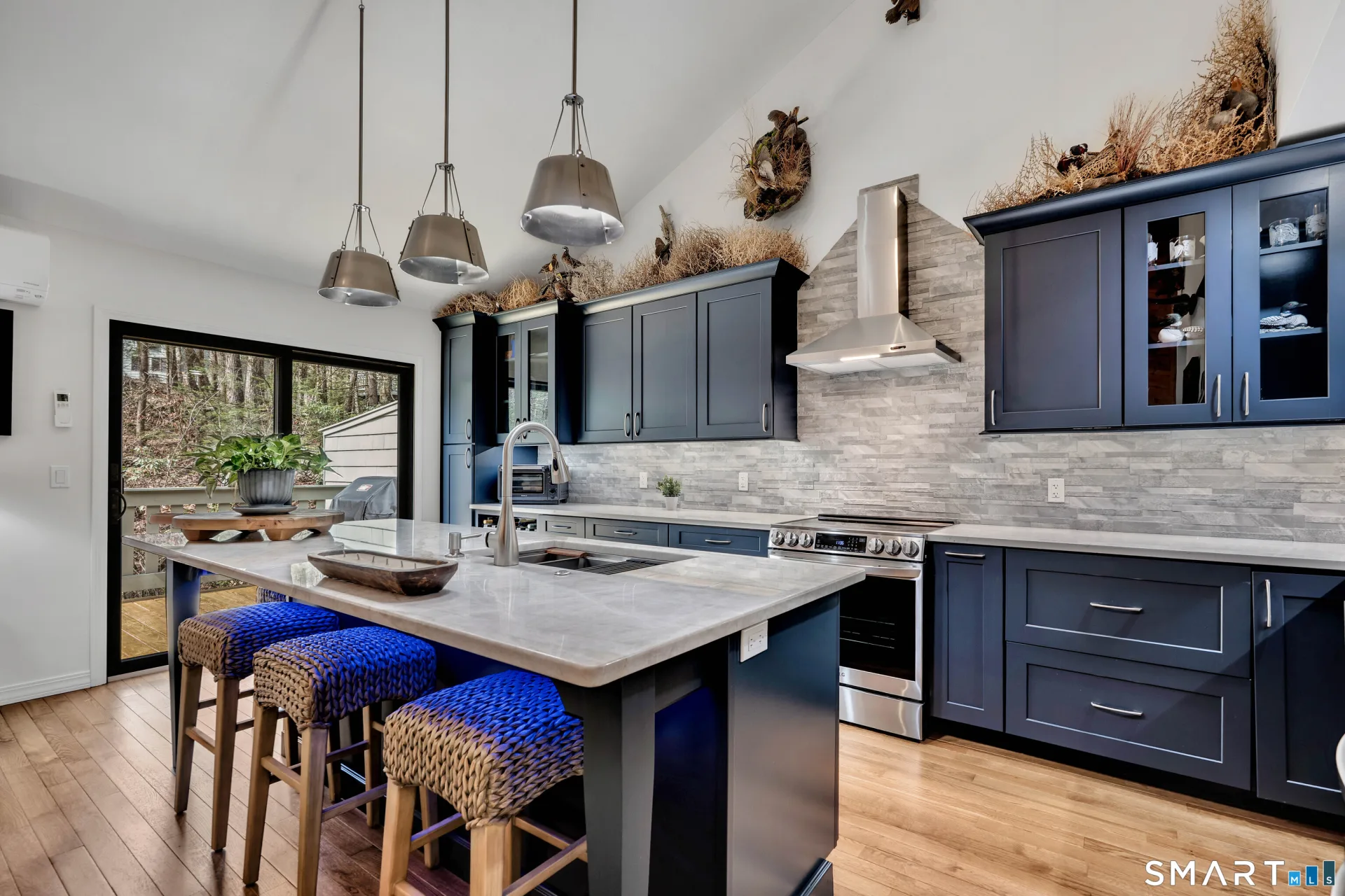 332 Ledge Drive #332, Torrington, CT