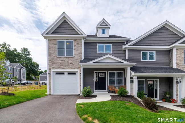 39 Valley View Drive #14B