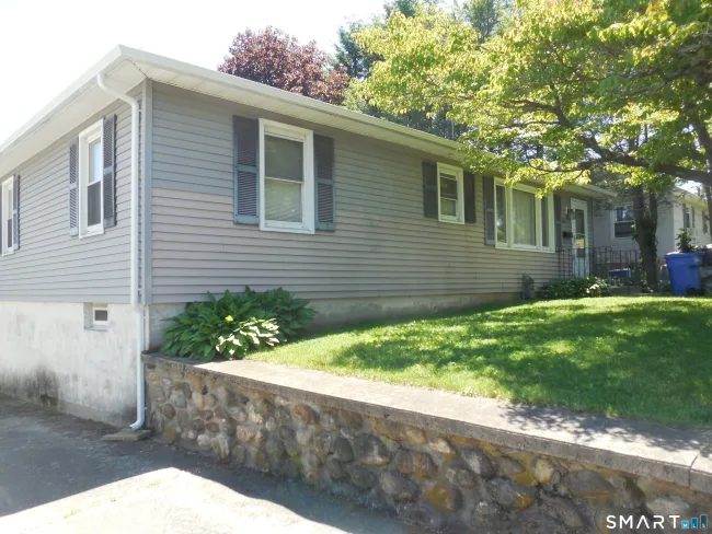46 Spring Garden Avenue