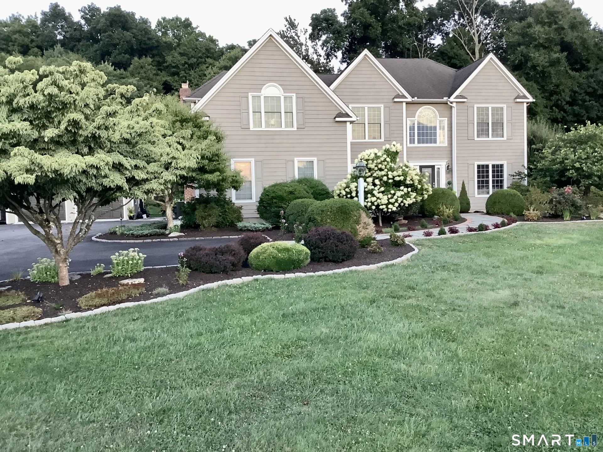 25 Block Farm Road, Monroe, CT