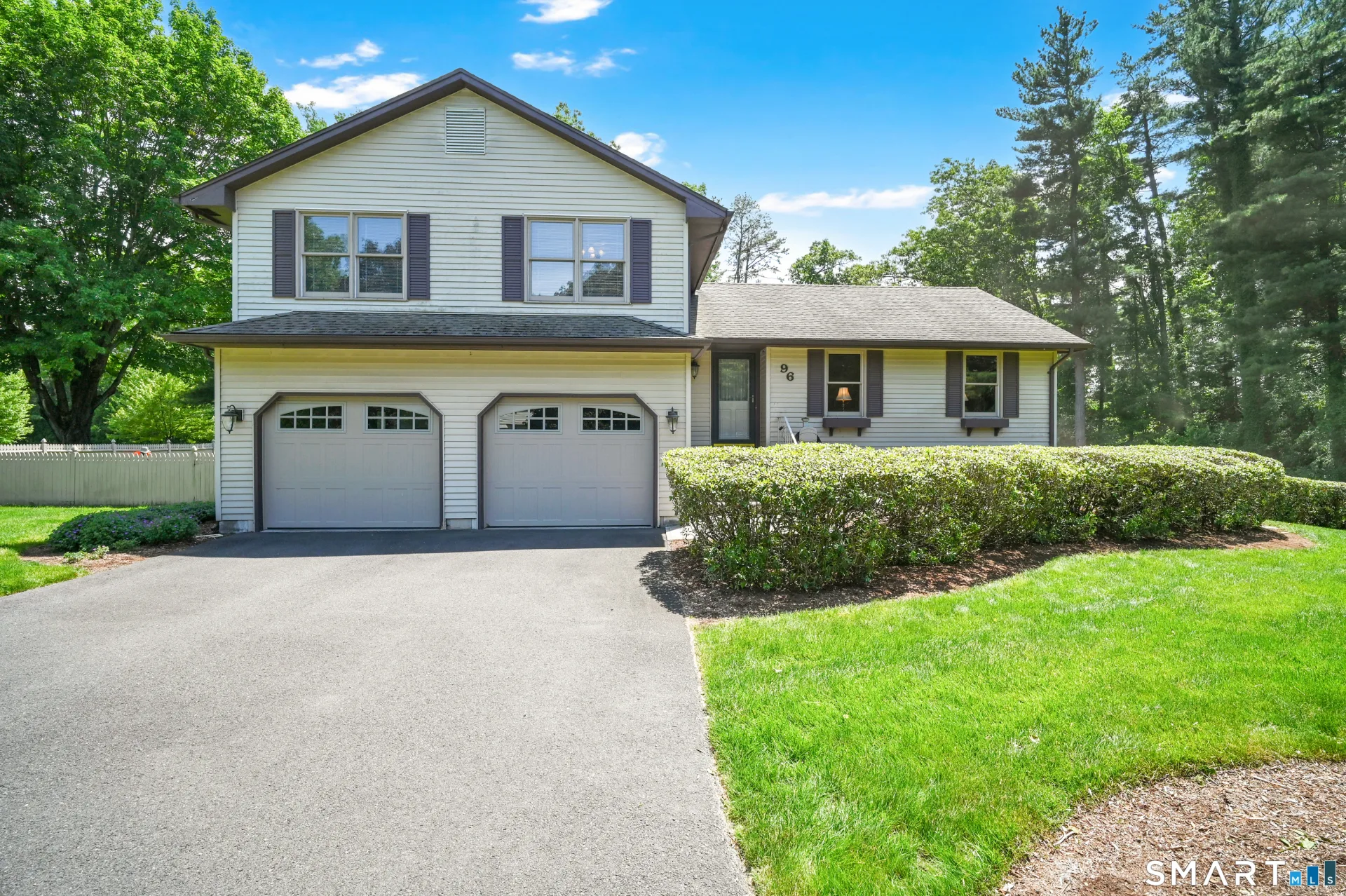 96 Woods Hollow Road, Suffield, CT