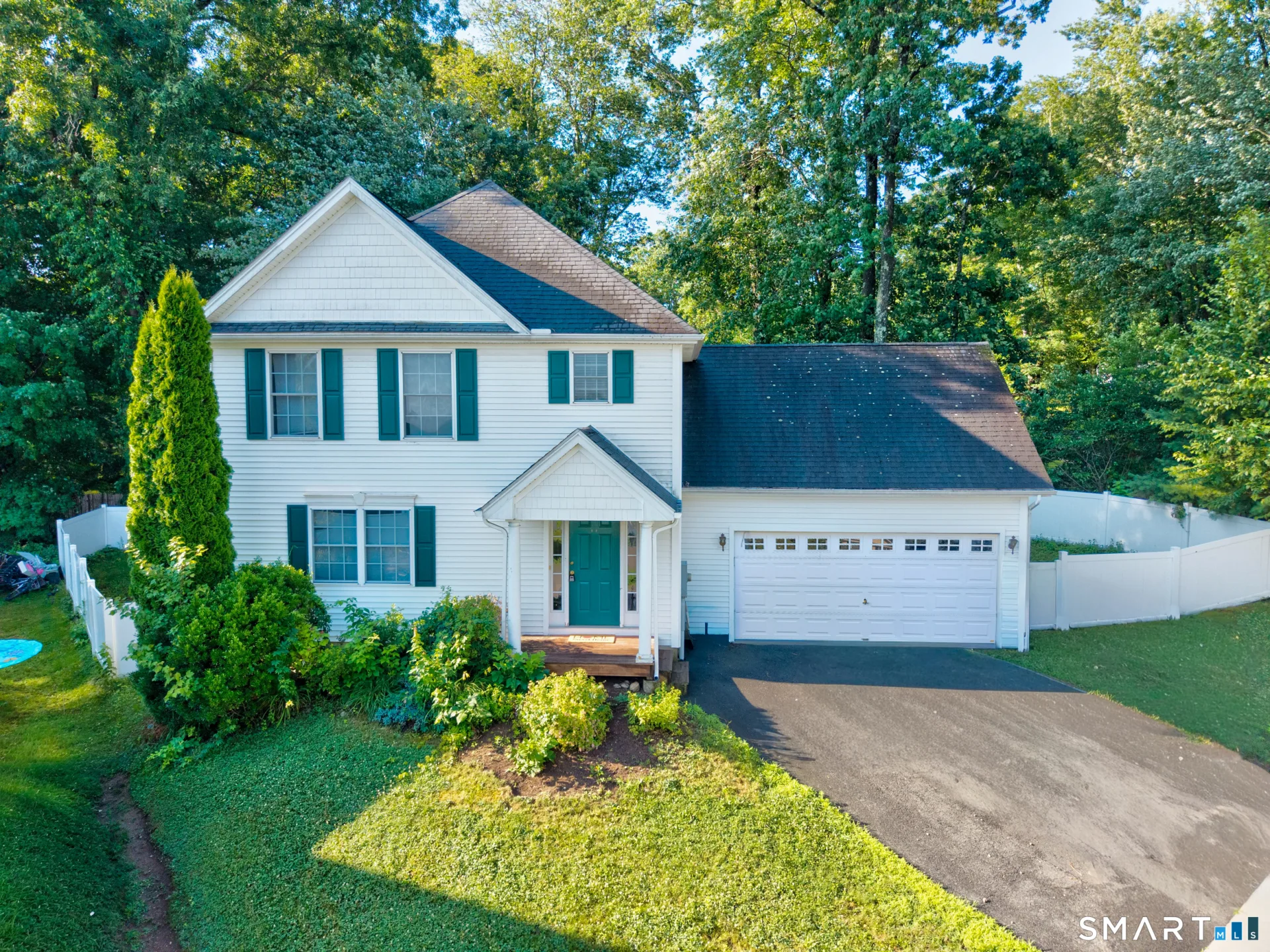 58 Royal Oaks Avenue, East Hampton, CT