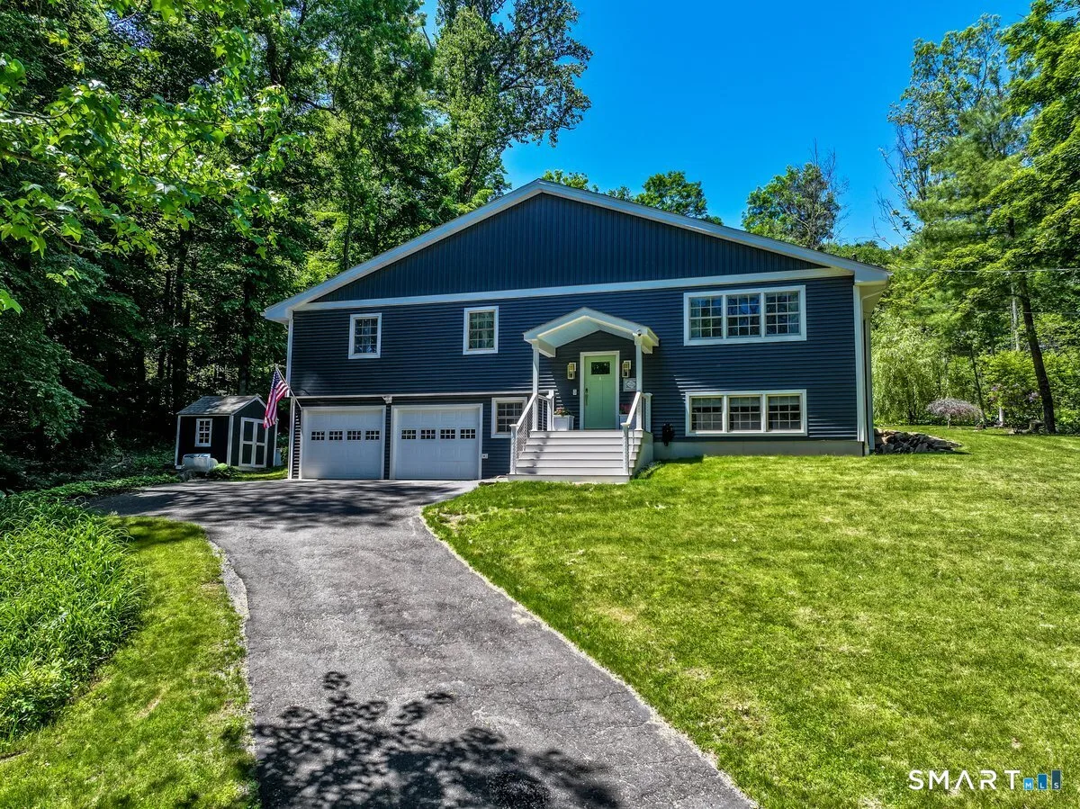 3 Ledgewood Drive, Sherman, CT